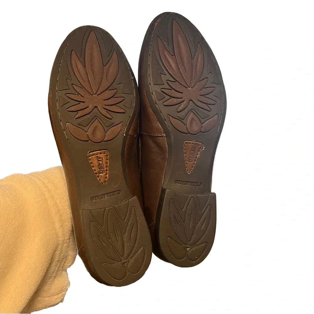BORN Women’s Orin Velluto Brown Leather Loafers Sz 8.5 Flat Shoe Slip On